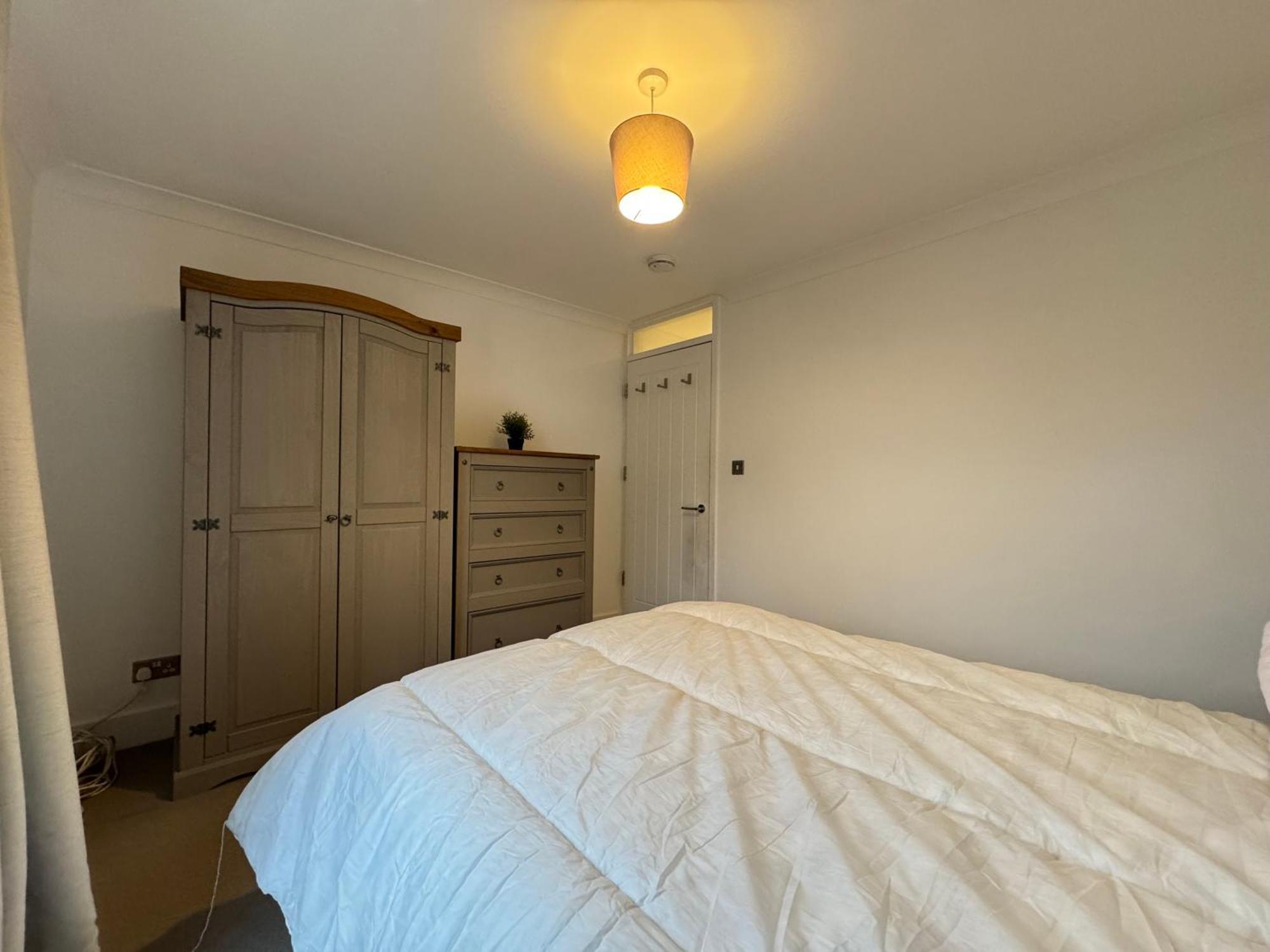 Charming 4bd 6 Mins From Nine Elms Station Londres