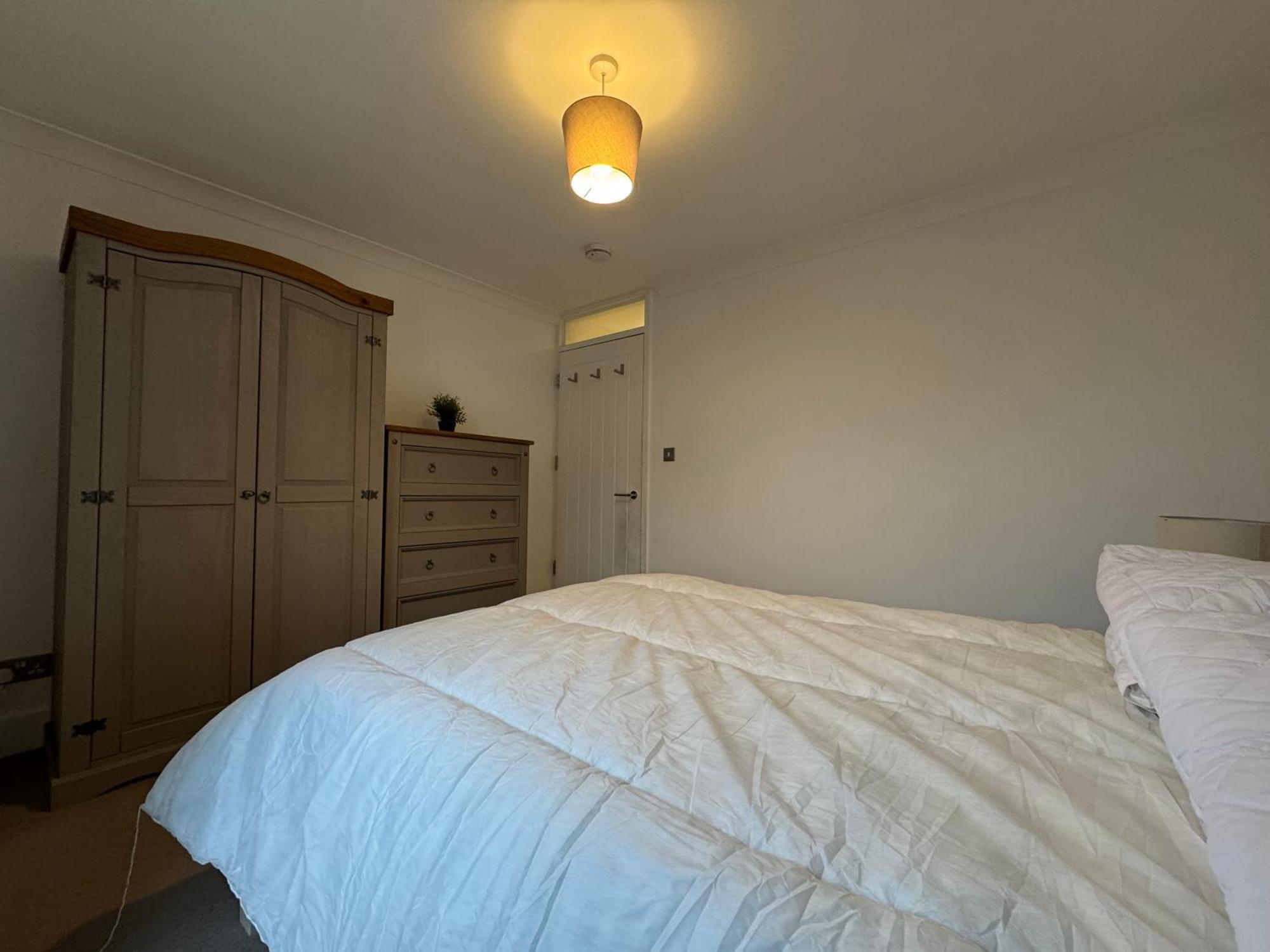 Charming 4bd 6 Mins From Nine Elms Station Londres